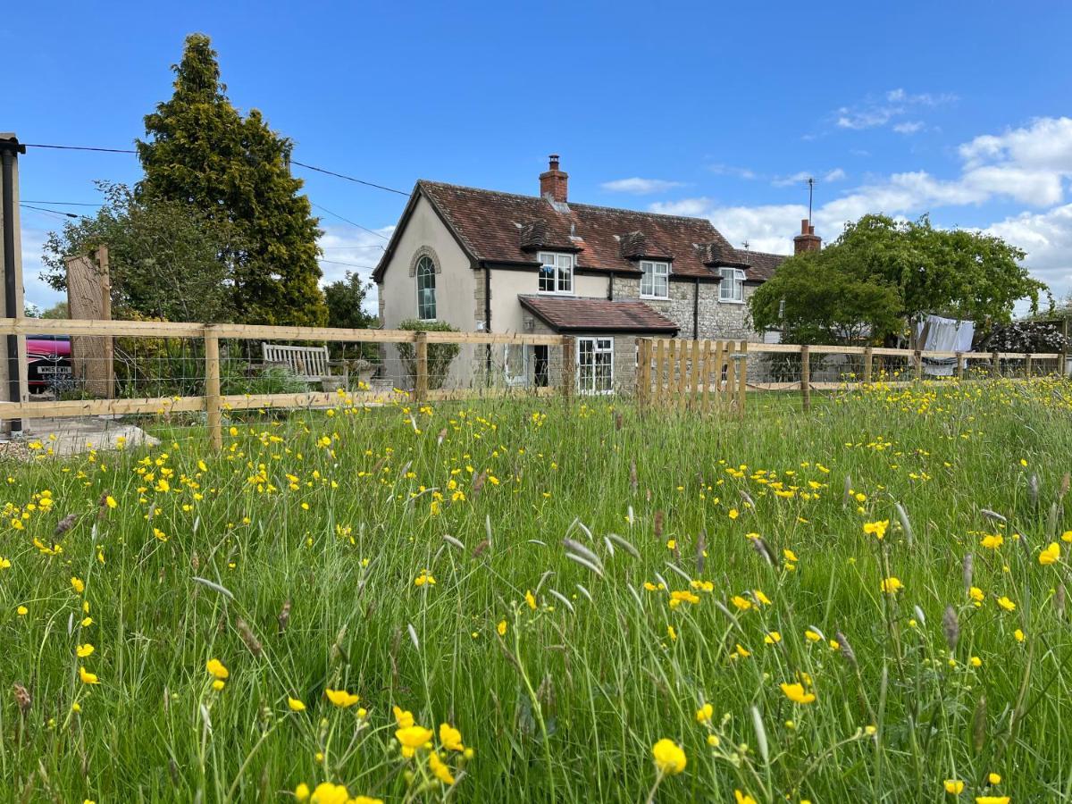 Charming Modernized Country Cottage Near Mere, Wiltshire Mere  Zewnętrze zdjęcie