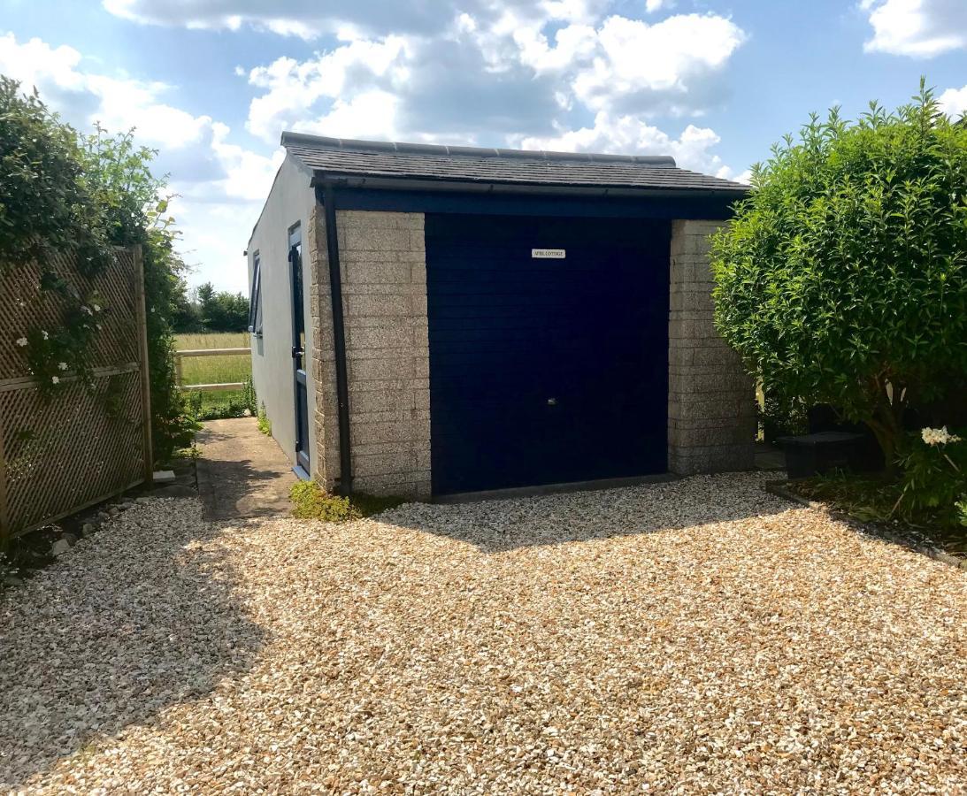 Charming Modernized Country Cottage Near Mere, Wiltshire Mere  Zewnętrze zdjęcie